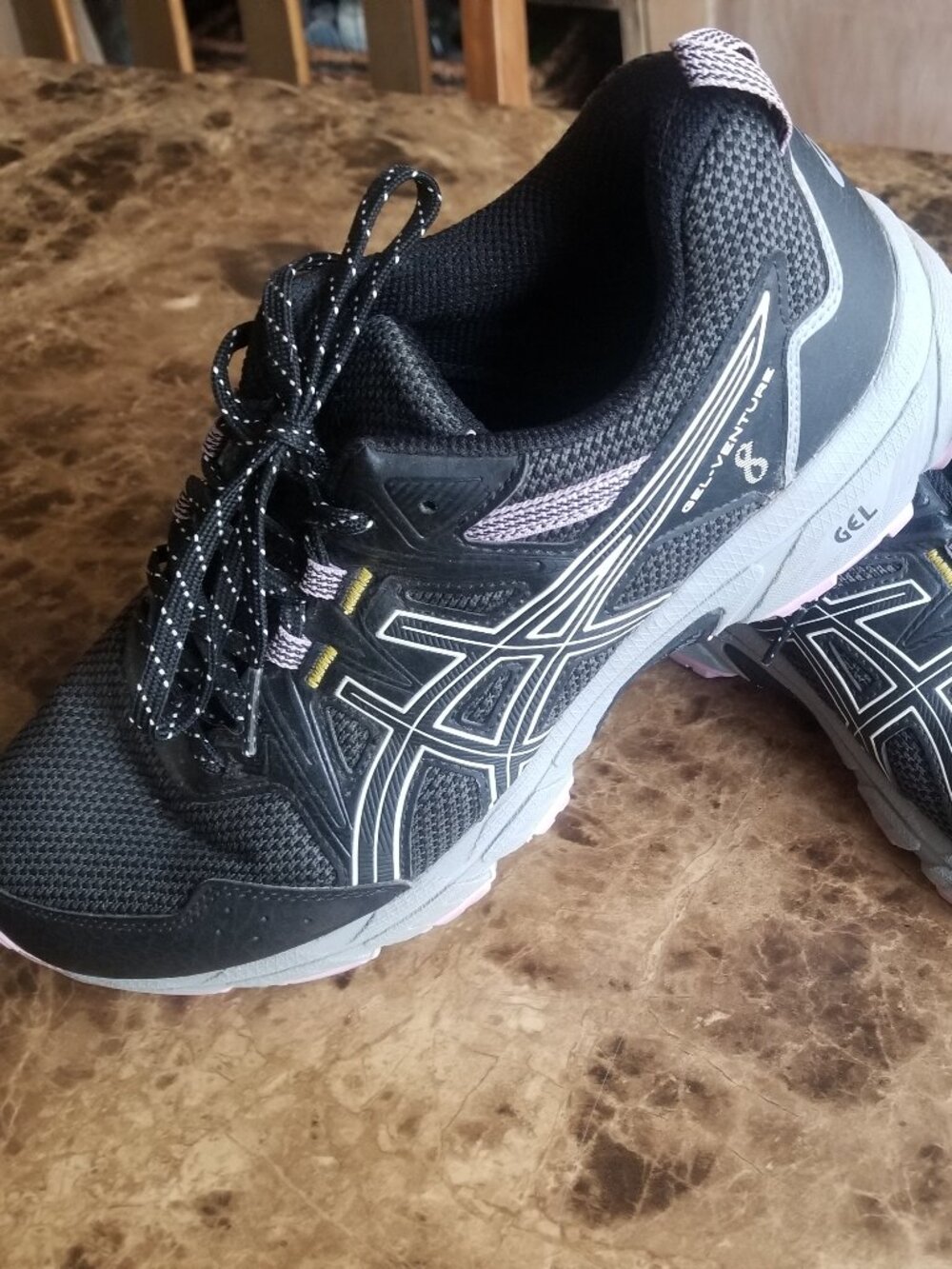 Asics gel-venture 8
